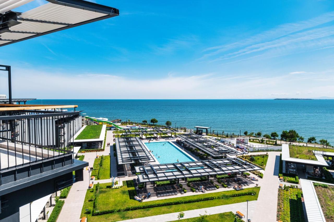 Voya Beach Resort Sveti Vlas Buitenkant foto Adria Park